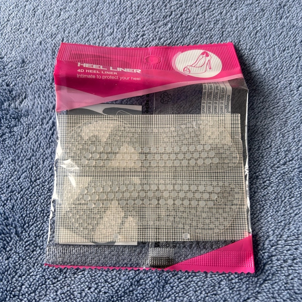 Silicone heel liner/gripper